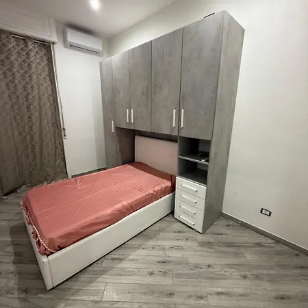 Apartmán Metro Piscinola *